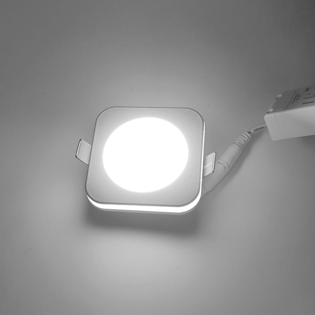 Downlight LED Empotrable 6W Cuadrado - Corte 70mm, IP44 - Ideal para Baños