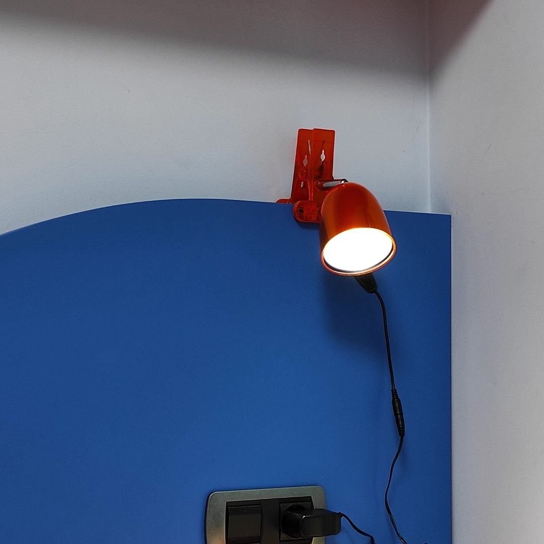 Flexo Led con Pinza de Sujeción Mini 3w 6400K Naranja