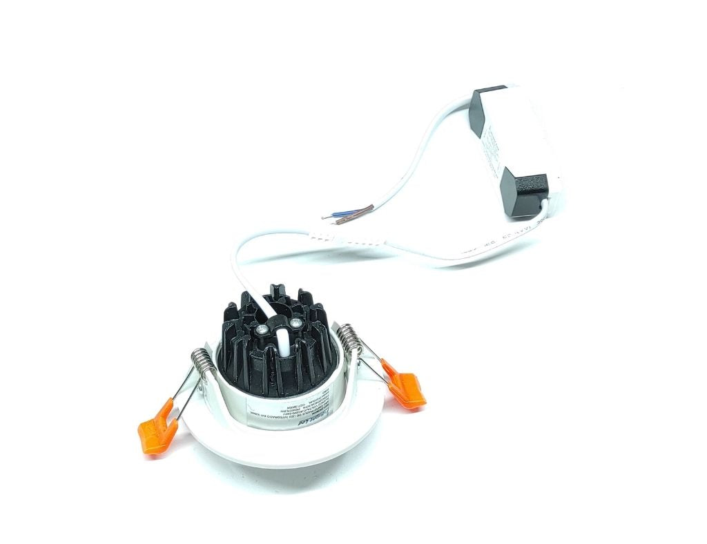 Downlight LED Endereçável Redondo de Embutir 8W 3000K - Corte 95 mm