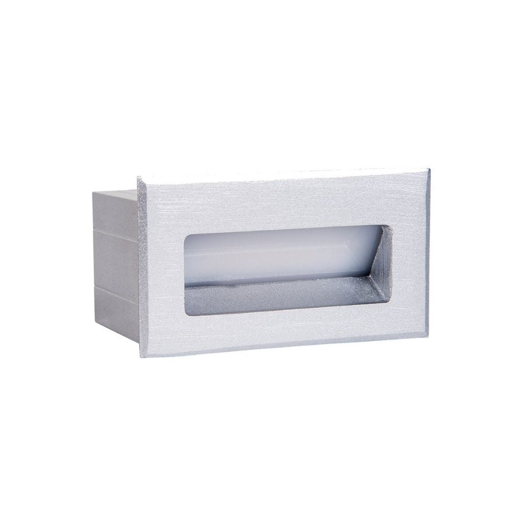 A luz conduzida exterior da parede Recessed a prata 3W do retângulo aquece a luz IP54