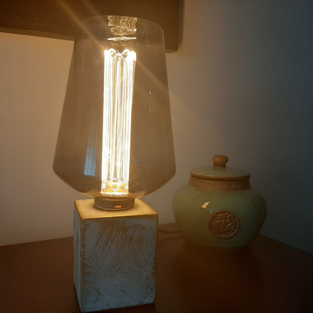 Bombilla Decorativa LED E27 4W 1800K Tulipa en Cristal Dorado 1