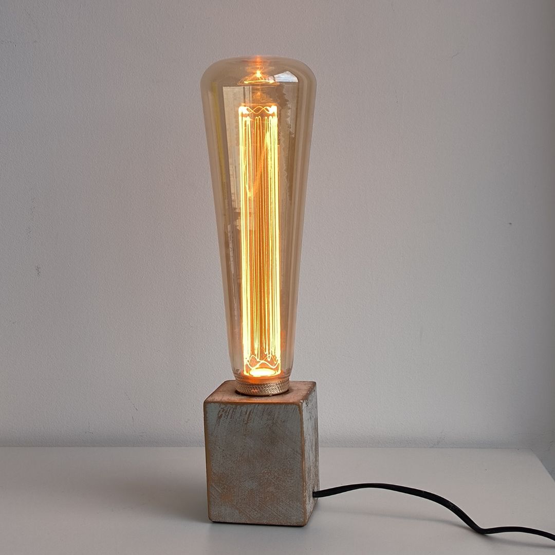 Bombilla Decorativa LED E27 ST94 4W1800K Cristal Dorado 2