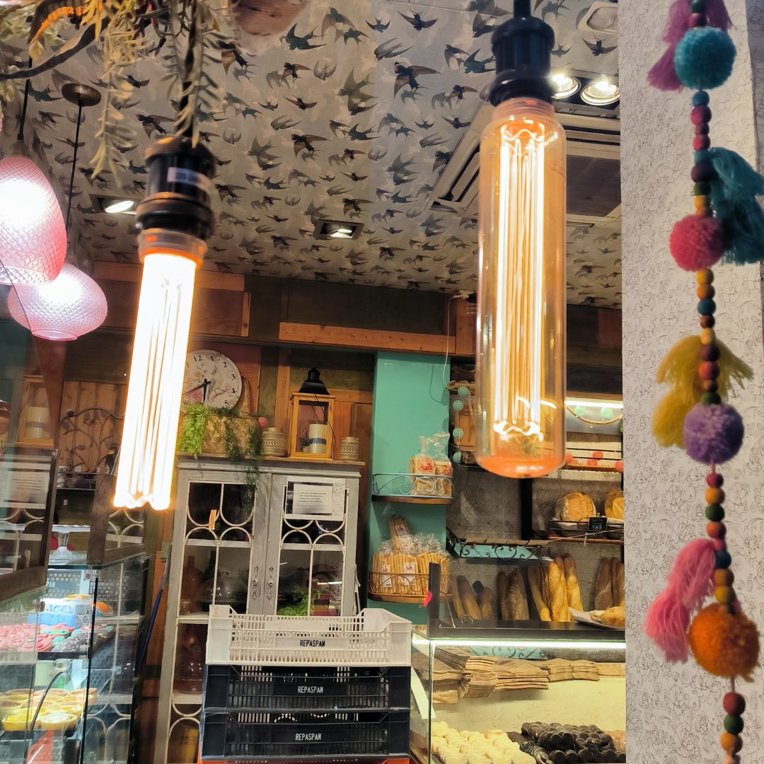 Bombilla Tubular LED Vintage T60 E27 4W 1800K Cristal Dorado 4