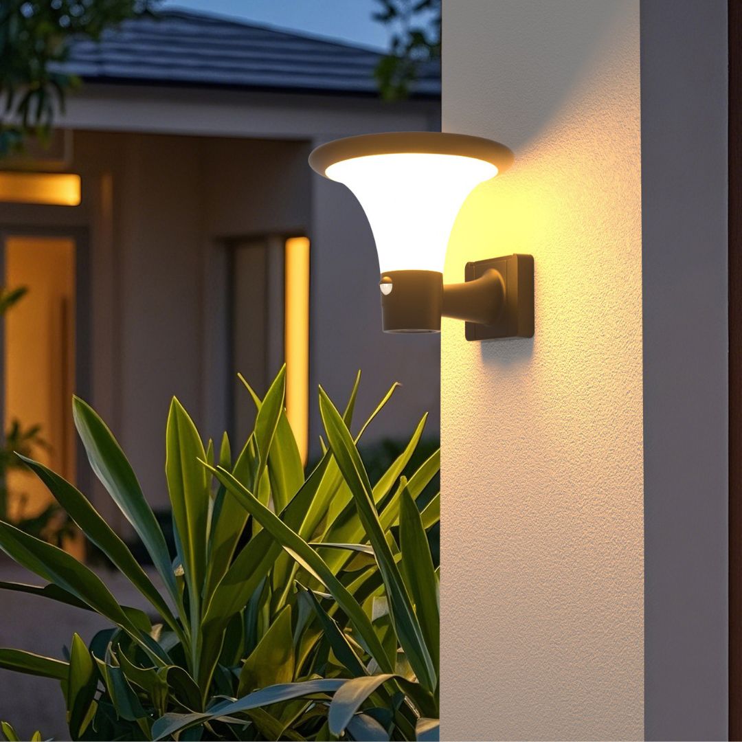Soporte de Pared para Cabeza de Farola LED Solar CTT y Sensor 10W