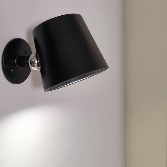 Aplique com interruptor Serantes, lâmpada ajustável de metal