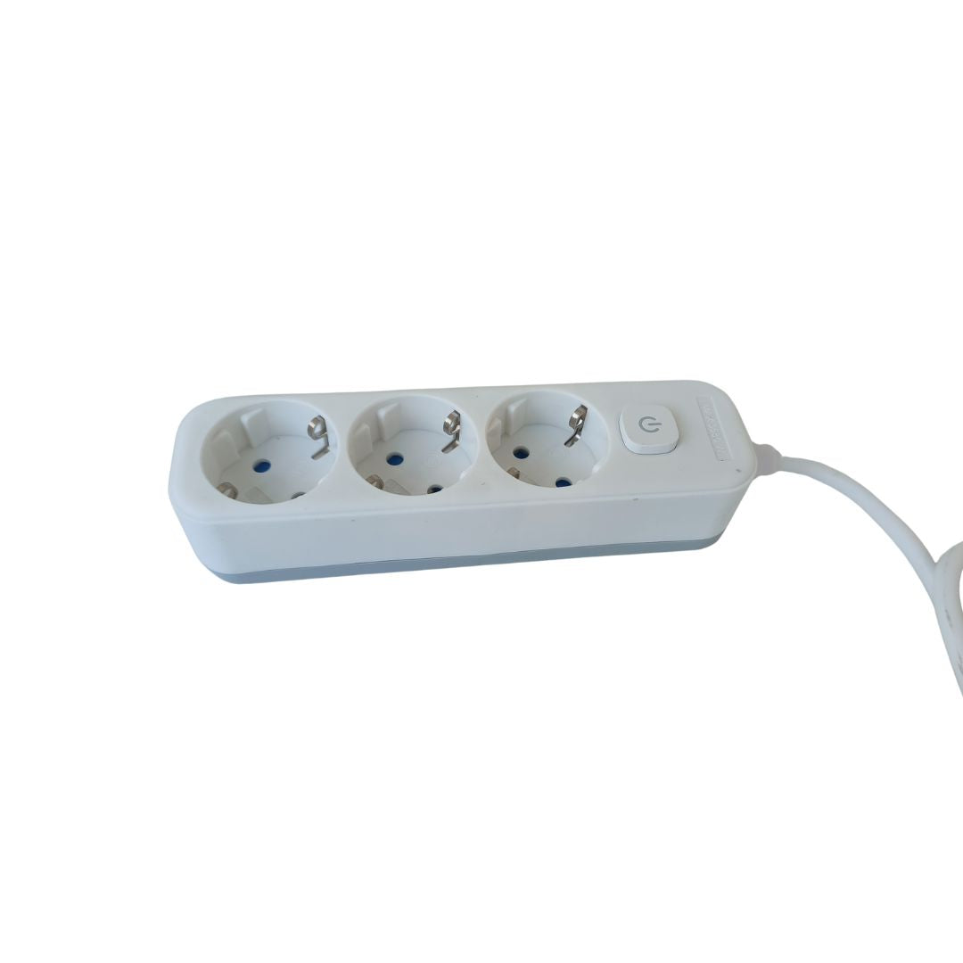 Regleta de Superficie 3 Enchufes con Interruptor y Cable 1,5 m – Blanco o Negro
