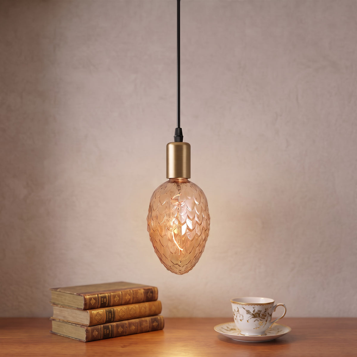 Bombilla LED Decorativa E27 4W 1800K Filamento Piña Cristal Dorado