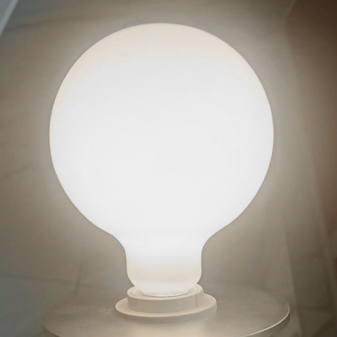 Bombilla Globo LED Regulable E27 G125 8w 3000k-6500k Cristal Opal 3