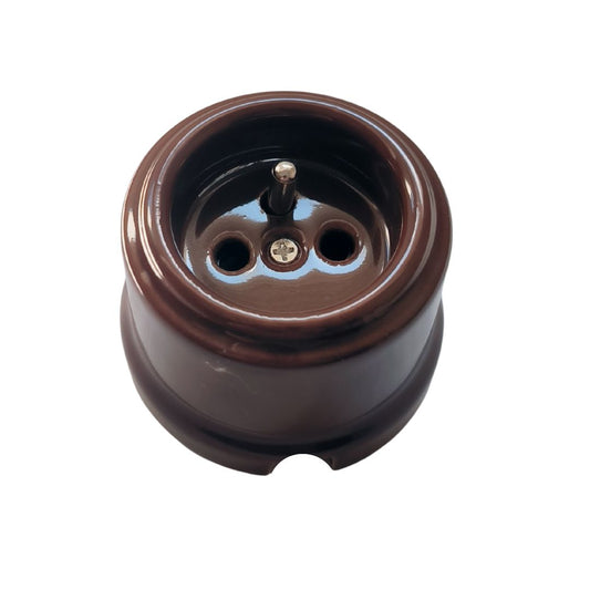 Enchufe Vintage de Superficie en Porcelana Marrón – Tipo E Francés 16A 250V