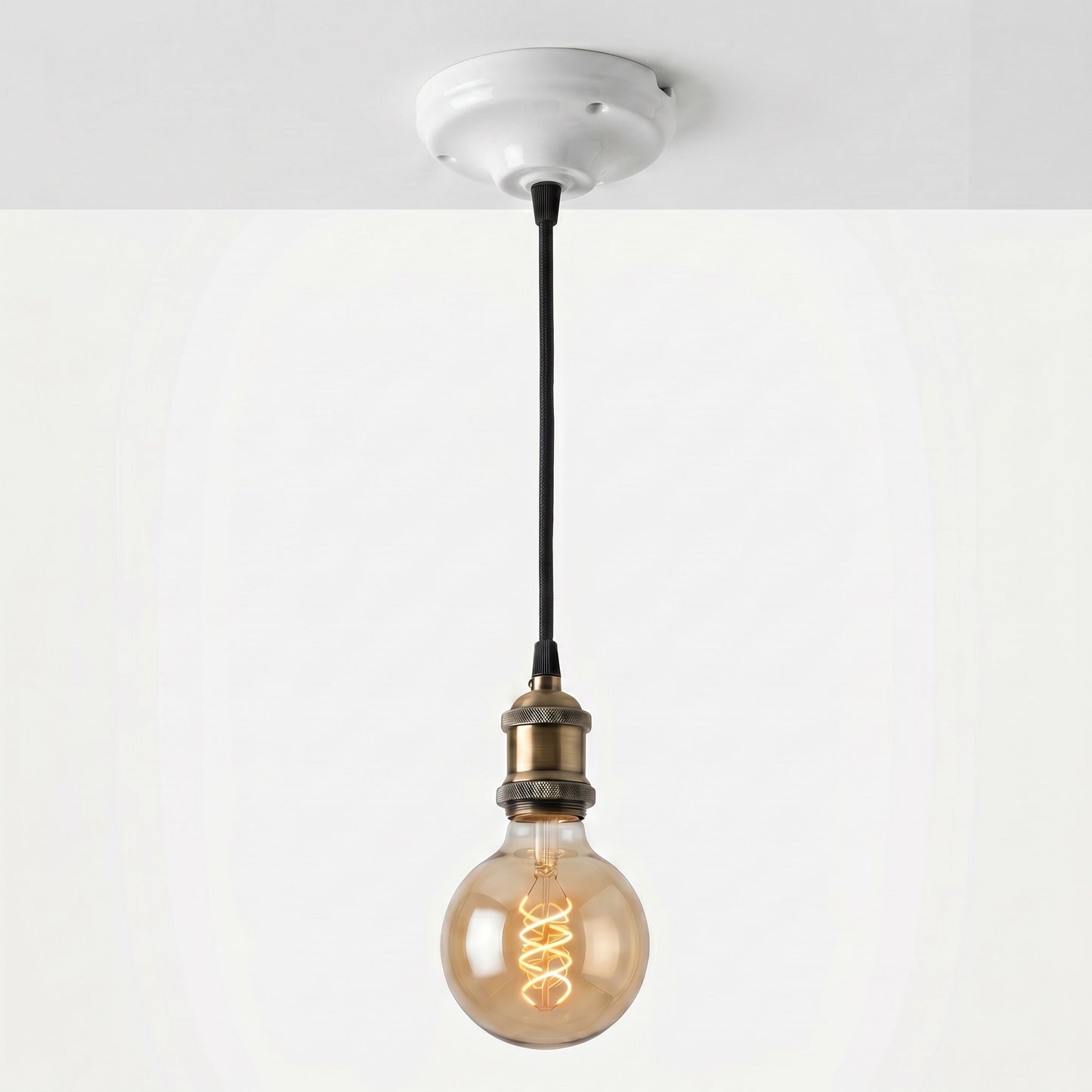 Florón de porcelana rústico para instalación eléctrica – Blanco, negro y marrón