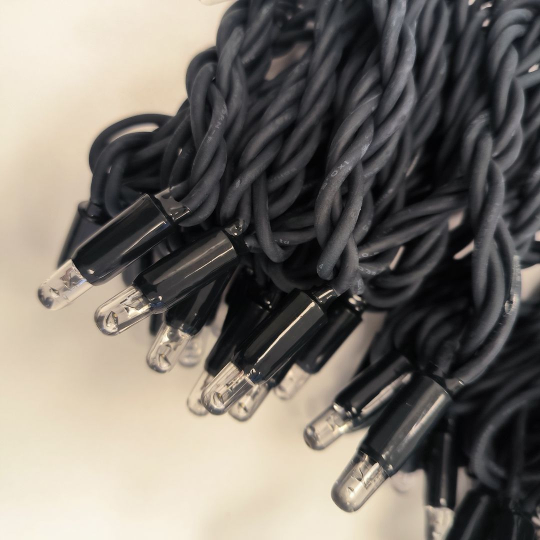 Guirnalda LED 144 Luces, 15m, 2700K con destellos, ampliable hasta 10 tramos IP65