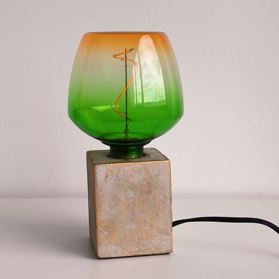 Lâmpada decorativa de filamento LED E27 4w 1800k gradiente verde e laranja