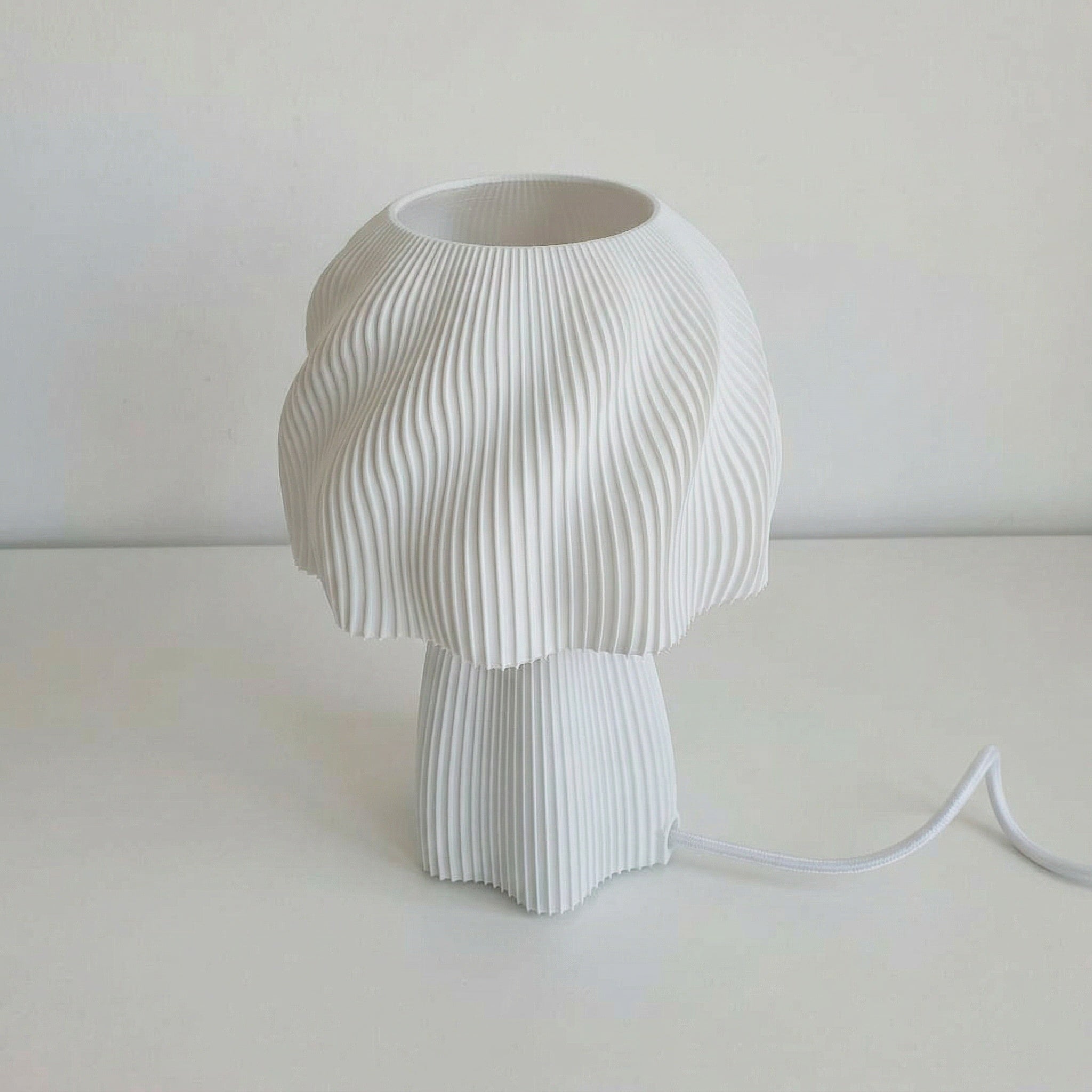 Lámpara de Mesa LED 3D – Diseño Moderno y Minimalista