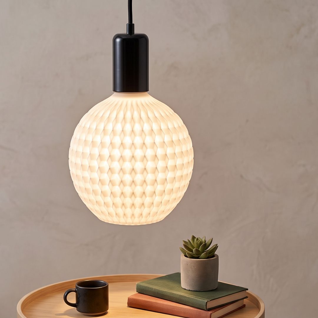 Tulipa Globo LED 3D para Lámparas E27 4W 3000K – Diseño Versátil y Elegante