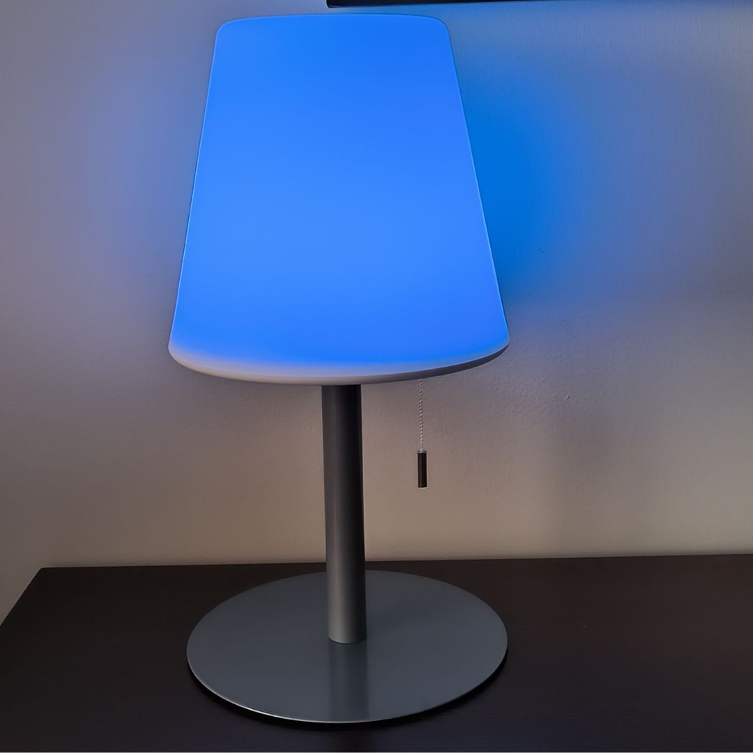 Lámpara de Mesa LED Recargable IP44 con Interruptor de Cuerda y Efectos RGB