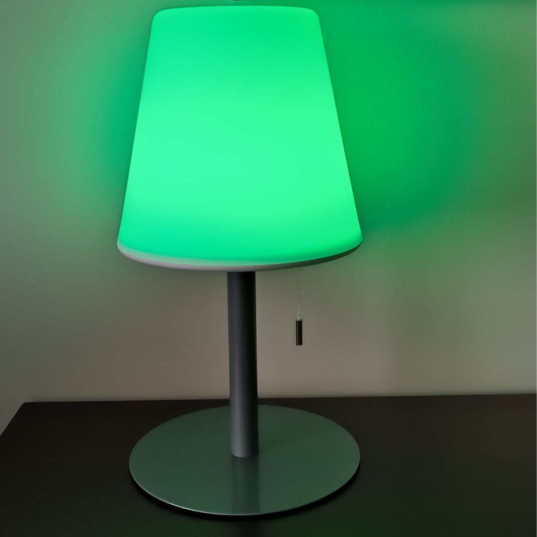 Lámpara de Mesa LED Recargable IP44 con Interruptor de Cuerda y Efectos RGB