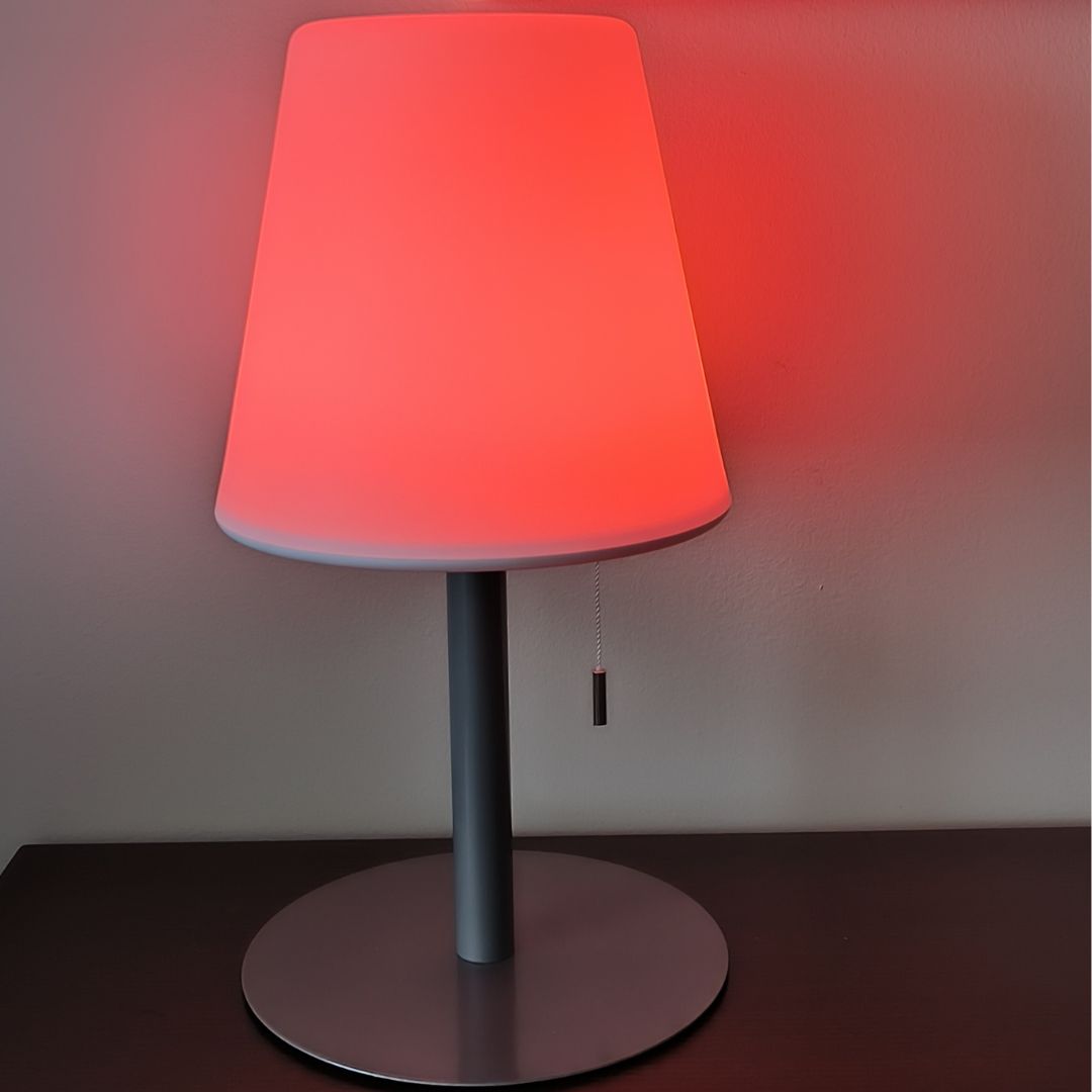 Lámpara de Mesa LED Recargable IP44 con Interruptor de Cuerda y Efectos RGB
