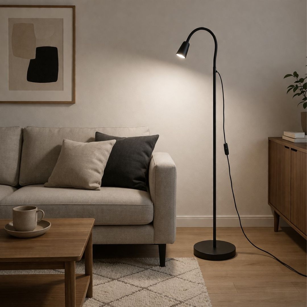 Candeeiro de pé vintage de madeira e cerâmica vidrada com 3 lâmpadas