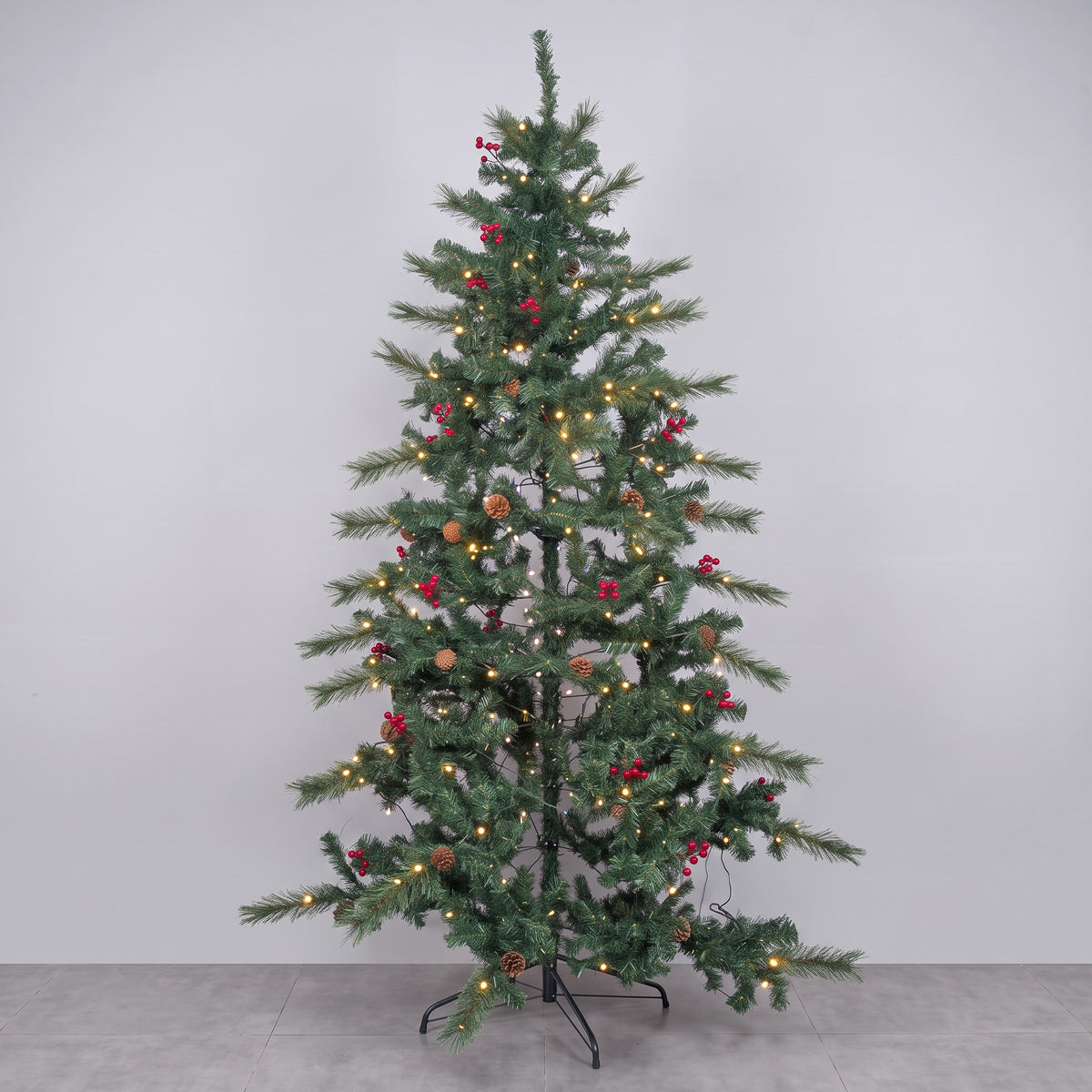 Medio Árbol de Navidad LED 210 cm con 190 Luces Cálidas, Piñas y Bolitas Rojas –  IP44