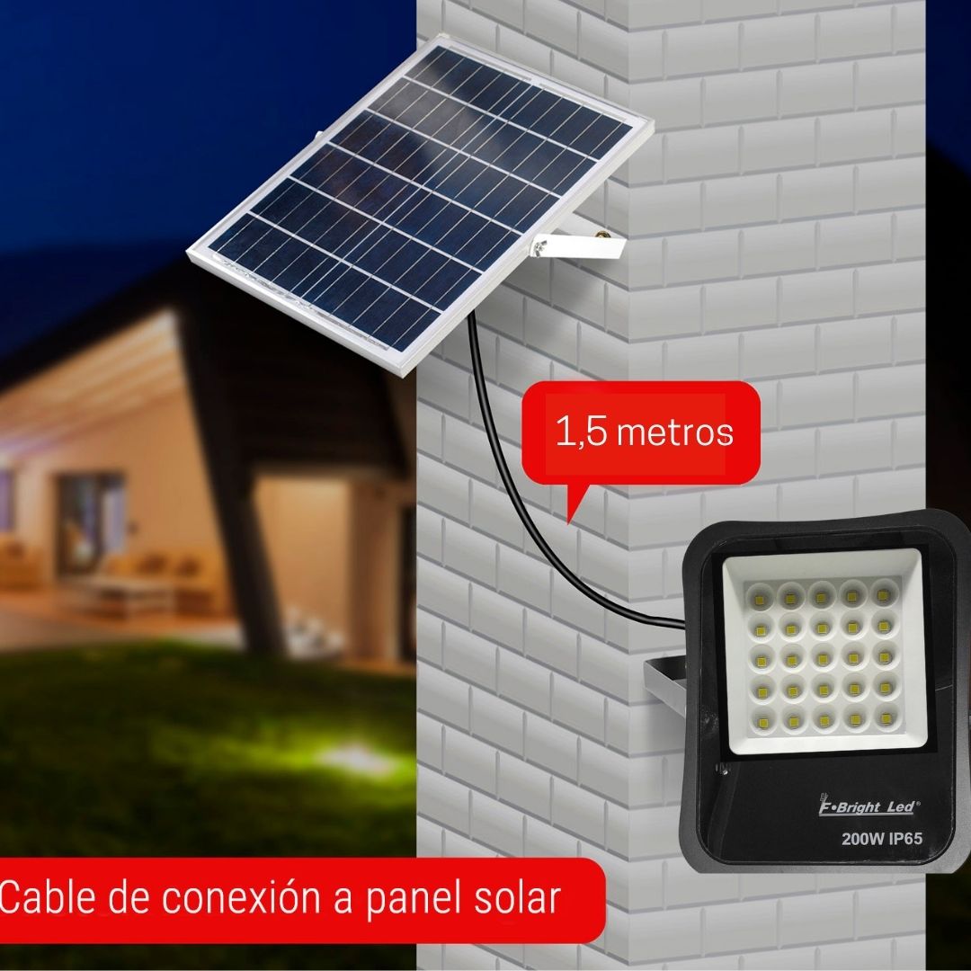 Foco Proyector Led Exterior 200w 3000k con placa solar, sensor crepuscular, control remoto y 1,5 mts de cable