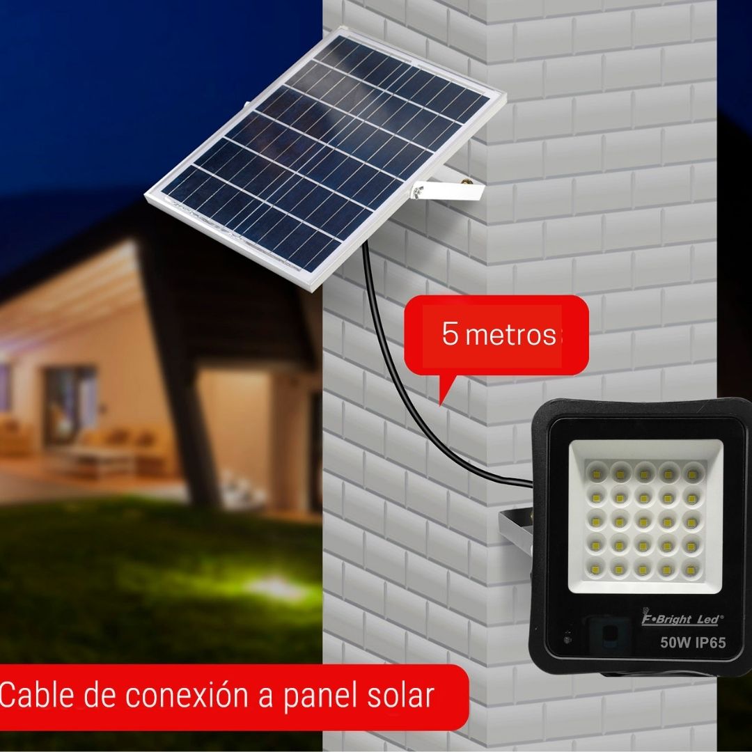 Foco Proyector Led Exterior 50w 6500k con placa solar, sensor crepuscular, control remoto y 5 mts de cable