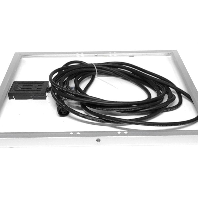 Foco Proyector Led Exterior 50w 6500k con placa solar, sensor crepuscular, control remoto y 5 mts de cable