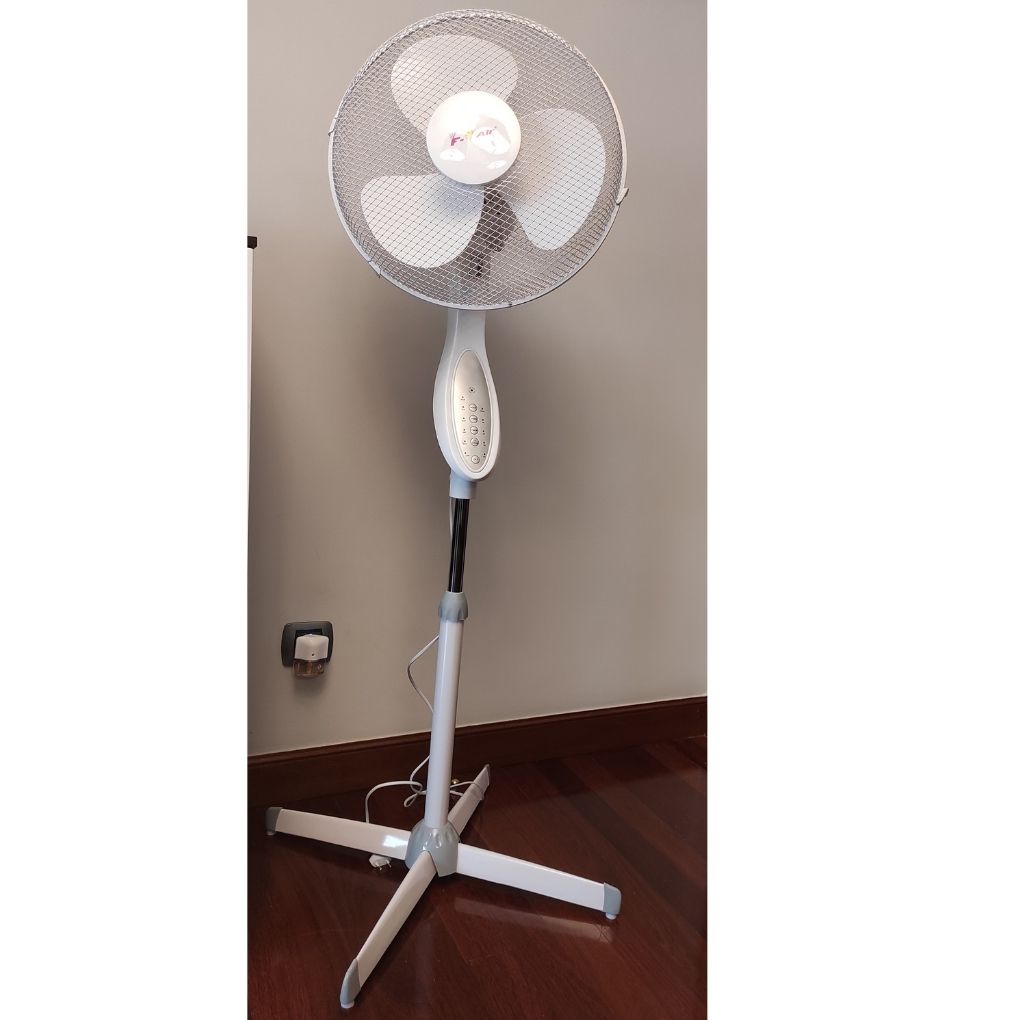 Ventilador de Pie 50W Oscilante Blanco con Mando | 3 Velocidades y Temporizador
