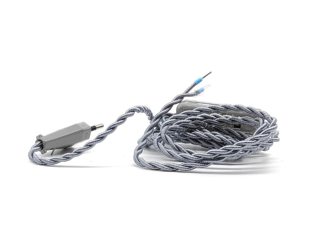 Cable Trenzado con Interruptor y Clavija Gris