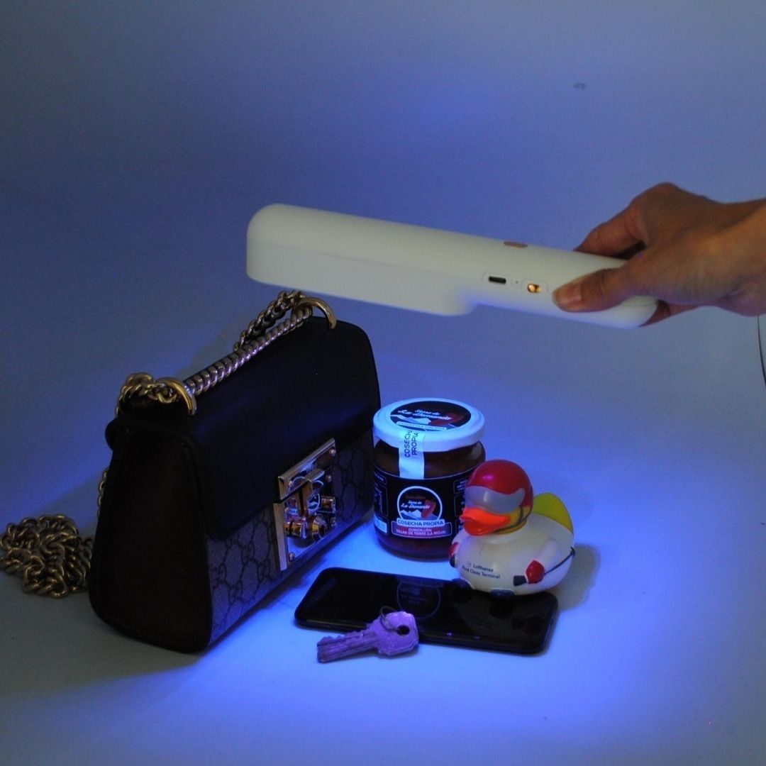 Lámpara Germicida Portátil con Luz UV-C de Desinfección y Esterilización