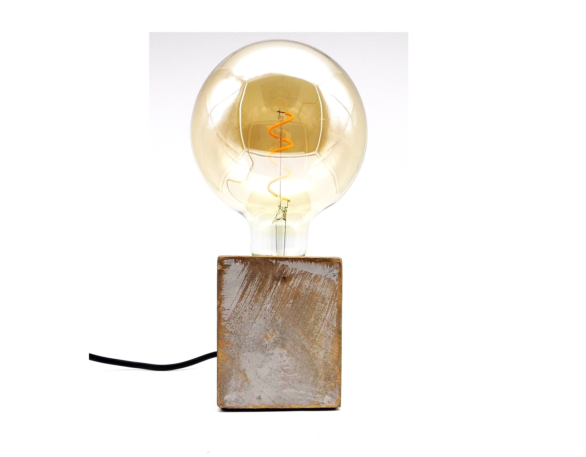 Candeeiro de mesa, base de cimento dourado com cabo e interruptor