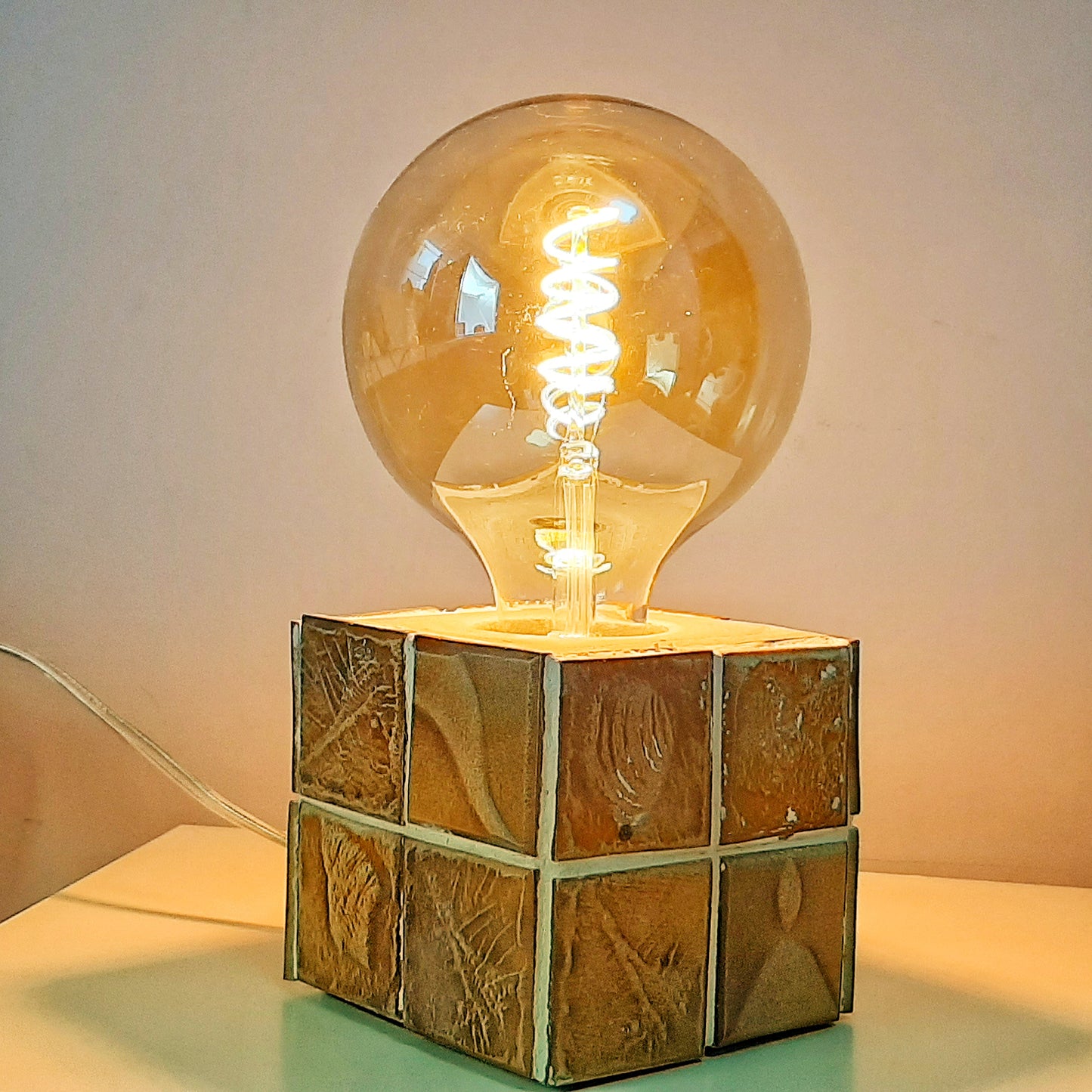 Base para lámpara de mesa, cubo de cemento dorado marinero con interruptor