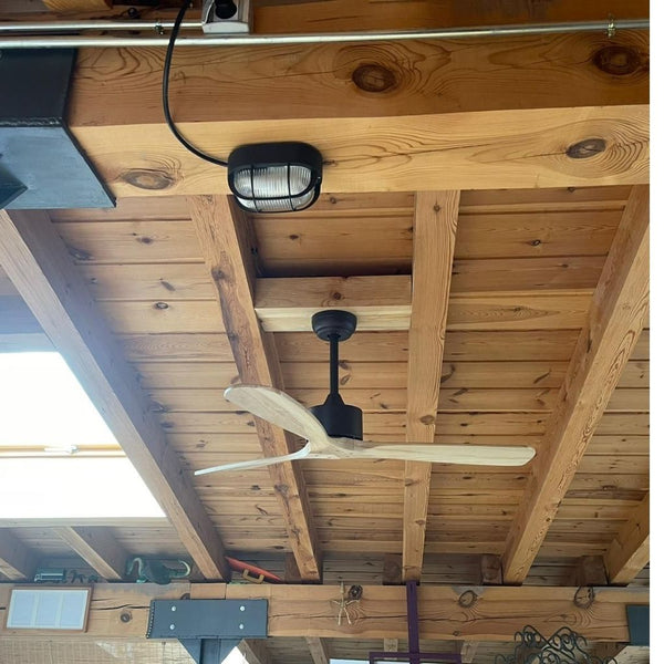Ventilador de Techo con Motor 35w DC y 3 Aspas en Madera Clara
